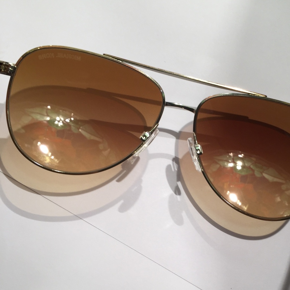 Michael Kors MK5007 HVAR Tortoise Gold/Warm Brown Pilot Sunglasses - Picture 5 of 7